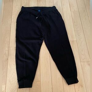 Old Navy Women’s Mid-Rise Black SoComfy Jogger Sweatpants Size L